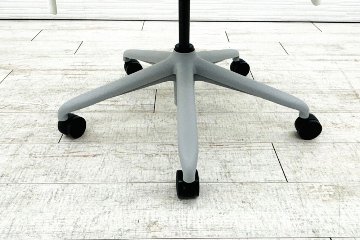【未開封未使用品】 ハーマンミラー セイルチェア ミドルバック 中古 Herman Miller 中古オフィス家具 フルアジャスタブルアーム ランバーサポート グレーの画像