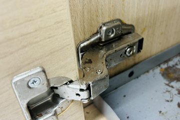 オカムラ トラッシュユニット ダストボックス 中古 キャスター付き ゴミ箱 ごみ箱 中古オフィス家具 メープル 1000/480/900の画像