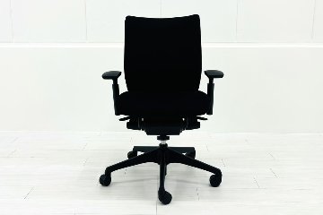 オカムラ Visconte(ヴィスコンテ) 中古 2018年製 ローバック スタンダードタイプ 可動肘 中古オフィス家具 ブラックの画像