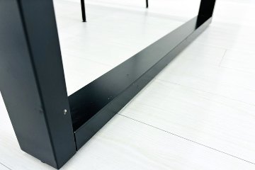 ミーティングスペース 【5点セット】 オカムラ アルトピアッツァ スイープチェア ハイテーブル ハイチェア 中古オフィス家具 2400/900/1000の画像