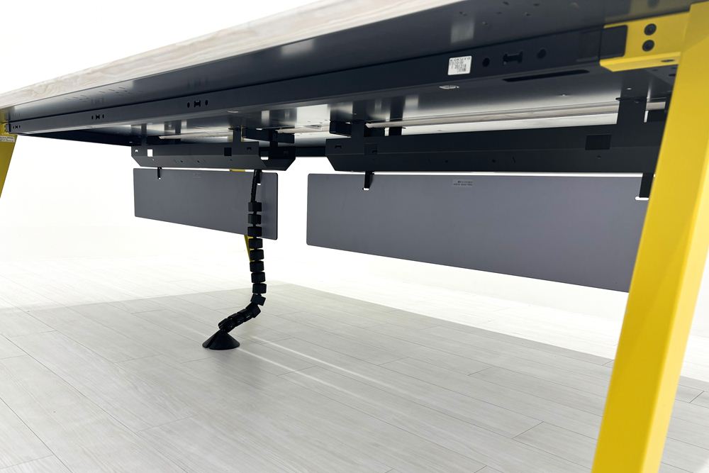 コクヨ センティア フリーアドレスデスク 中古 SENTIR 幅2400 フリアド 長机 中古オフィス家具 2400/1400/720の画像