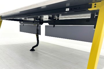 コクヨ センティア フリーアドレスデスク 中古 SENTIR 幅2400 フリアド 長机 中古オフィス家具 2400/1400/720の画像