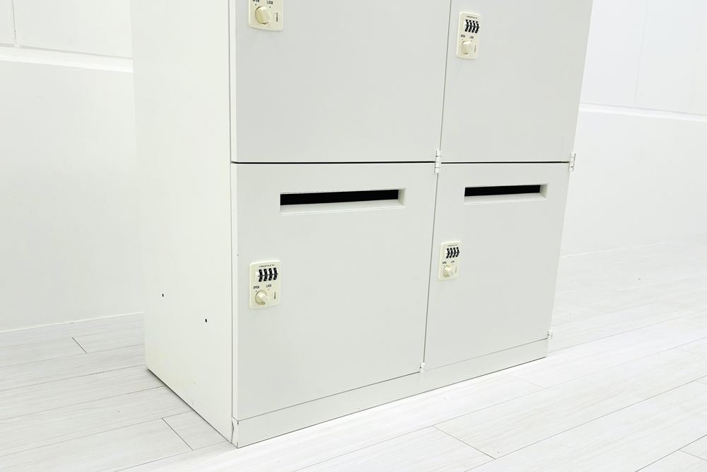 8人用ロッカー スチールロッカー 中古 オカムラ メールボックス 収納家具 中古オフィス家具 900/450/1810 ダイヤル錠の画像