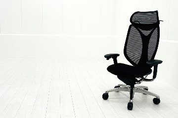 オカムラ サブリナチェア 中古 スマートオペレーション ヘッドレスト 中古オフィス家具 ブラック Sabrina Smart Operationの画像