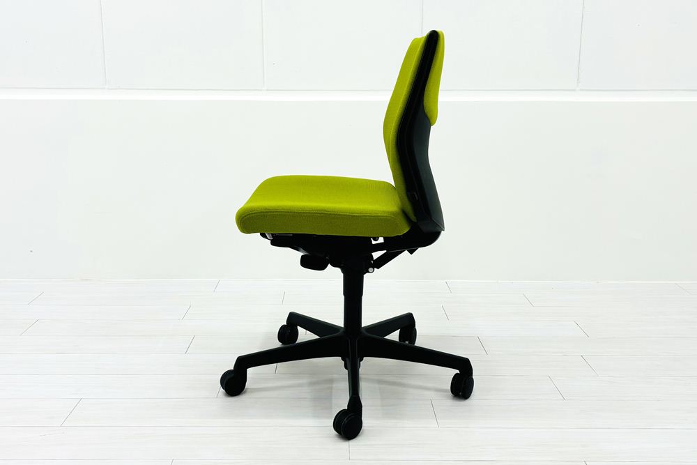 中古 オカムラ エスクード 事務椅子 オフィスチェア | 中古オフィス