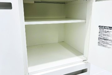 オカムラ レクトライン 8人用ロッカー 中古 モバイル収納 メール投函口 中古オフィス家具 900/450/1810 ホワイト ダイヤル錠の画像