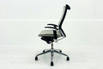 オカムラ バロンチェア 中古 OKAMURA Baron 可動肘 ハイバック 中古オフィス家具 ライトグレーの画像