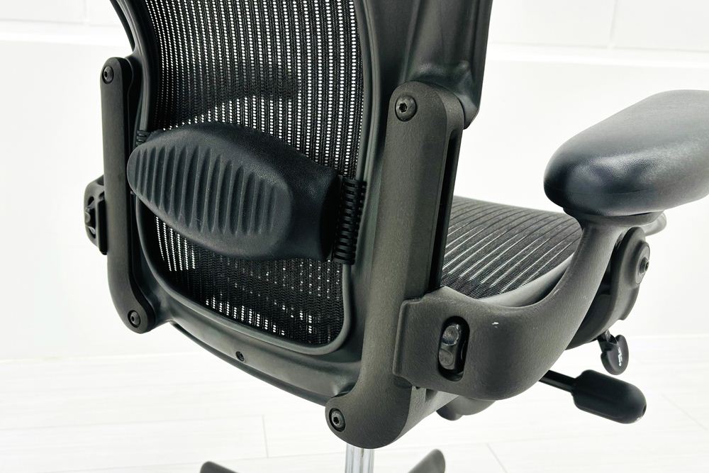 アーロンチェア Aサイズ 中古 フル装備 ハーマンミラー Herman miller Aeron Chair 中古オフィス家具 肘ダイヤル ランバーサポート付 シリンダー交換済の画像