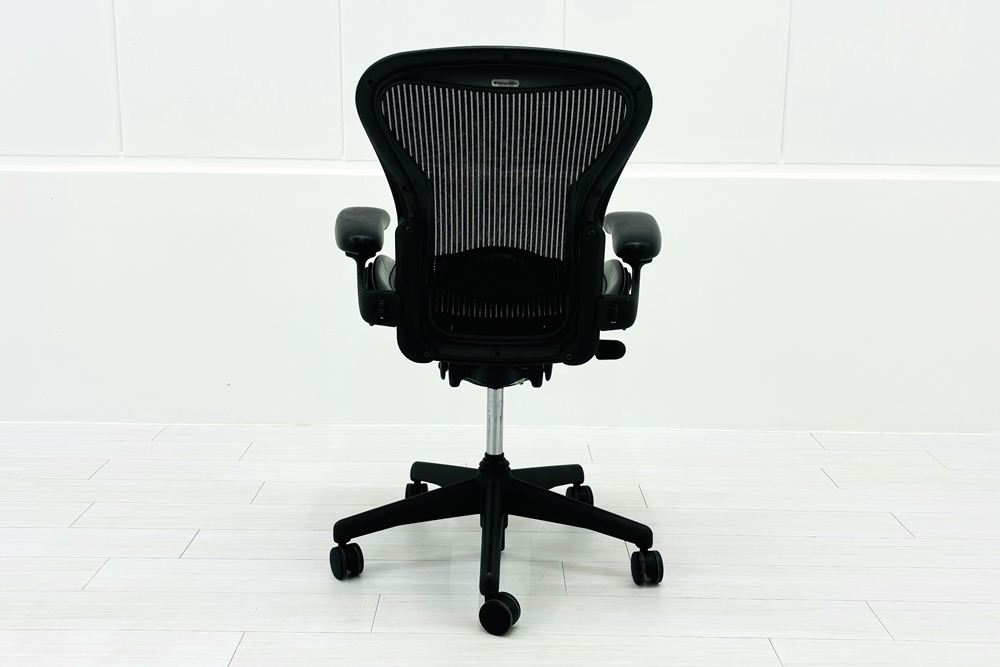 アーロンチェア Aサイズ 中古 フル装備 ハーマンミラー Herman miller Aeron Chair 中古オフィス家具 肘ダイヤル ランバーサポート付 シリンダー交換済の画像