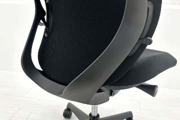 オカムラ シルフィーチェア 中古 ハイバック 肘無 OKAMURA Sylphy クッション 中古オフィス家具 ブラックの画像