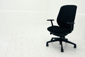 オカムラ シルフィーチェア 中古 ハイバック 固定肘 OKAMURA Sylphy クッション 中古オフィス家具 ブラックの画像
