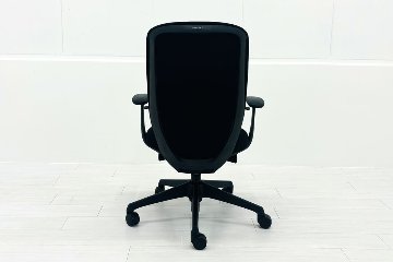 オカムラ シルフィーチェア 中古 ハイバック 固定肘 OKAMURA Sylphy クッション 中古オフィス家具 ブラックの画像