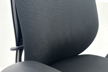 オカムラ シルフィーチェア 中古 ハイバック 固定肘 OKAMURA Sylphy クッション 中古オフィス家具 ブラックの画像