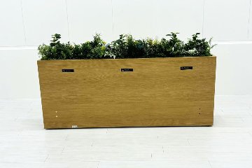 コクヨ グリーンフォーワークスペース プラントボックス 造花付き 中古 フェイクグリーン 間地切り 中古オフィス家具 フラワースタンド 1800/300/750の画像