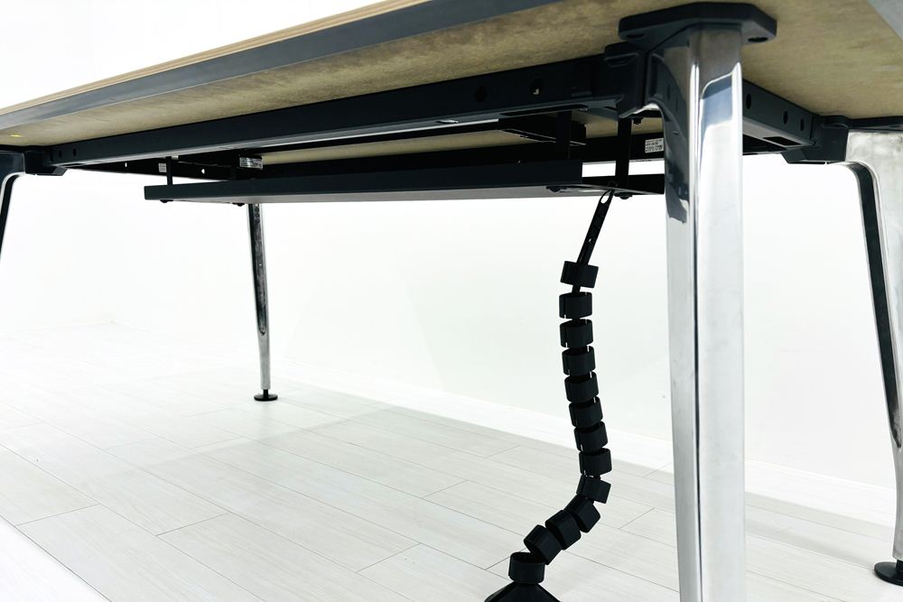 サイビ 小型会議テーブル SAIBI コクヨ 会議机 ミーティングテーブル 中古 幅1800 中古オフィス家具 1800/900/720の画像