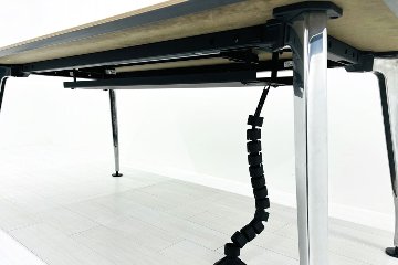 サイビ 小型会議テーブル SAIBI コクヨ 会議机 ミーティングテーブル 中古 幅1800 中古オフィス家具 1800/900/720の画像