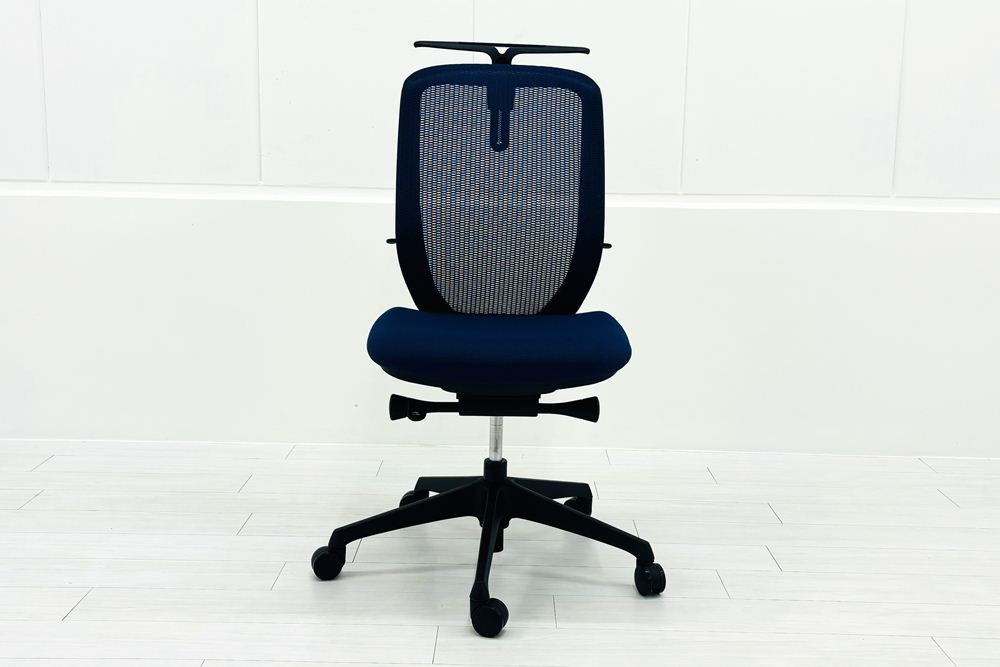 オカムラ シルフィーチェア 中古 2017年製 ハイバック 肘無 OKAMURA Sylphy 中古オフィス家具 ミディアムブルーの画像