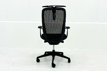 オカムラ シルフィーチェア 中古 2016年製 ハイバック 固定肘 OKAMURA Sylphy 中古オフィス家具 ブラックの画像