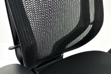 オカムラ シルフィーチェア 中古 2016年製 ハイバック 固定肘 OKAMURA Sylphy 中古オフィス家具 ブラックの画像