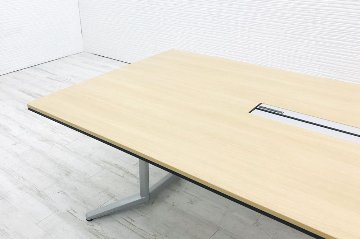 オカムラ ラティオ 幅2400 ミーティングテーブル 会議机 中古オフィス家具 ネオウッドライト 2400/1200/720の画像