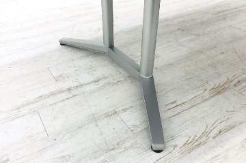 オカムラ ラティオ 幅2400 ミーティングテーブル 会議机 中古オフィス家具 ネオウッドライト 2400/1200/720の画像