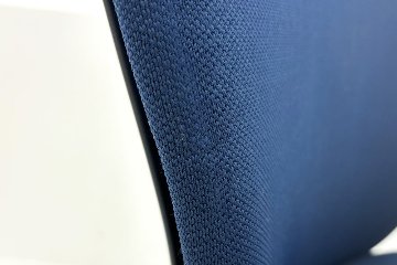 イトーキ フルゴチェア 中古 ITOKI fulgo 肘無 ローバック 事務椅子 中古オフィス家具 ネイビーブルーの画像