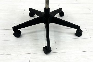 イトーキ フルゴチェア 中古 ITOKI fulgo 肘無 ローバック 事務椅子 中古オフィス家具 ネイビーブルーの画像