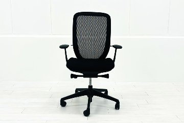 オカムラ シルフィーチェア 中古 ハイバック 固定肘 OKAMURA Sylphy 中古オフィス家具 ブラックの画像