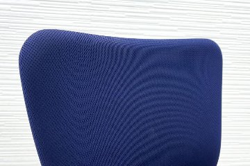 オカムラ カロッツァチェア ローバック 中古 OKAMURA Carrozza クッション ブルー 肘無 中古オフィス家具 オフィスチェア中古の画像