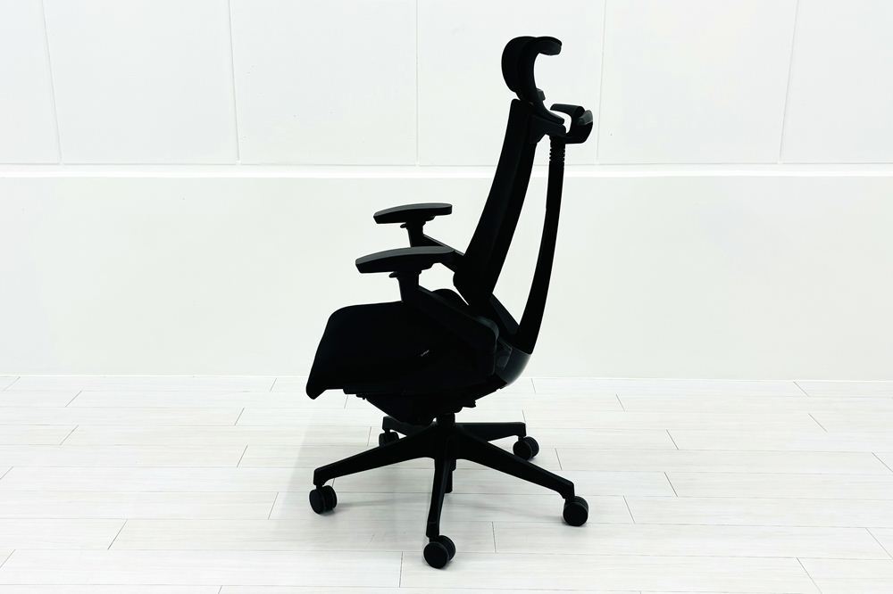 イトーキ アクトチェア 2019年製 中古 エクストラハイバック Act 事務椅子 ITOKI 中古オフィス家具 ブラックの画像