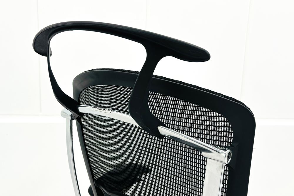 オカムラ コンテッサセコンダ Contessa seconda 2018年製 中古 高機能チェア 中古オフィス家具 ブラックの画像