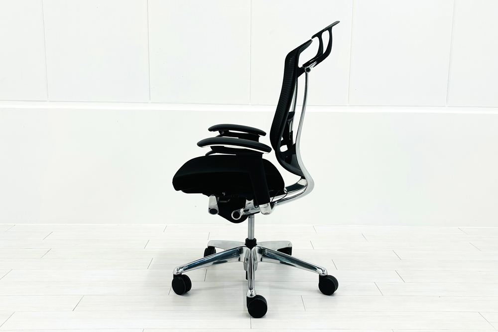 オカムラ コンテッサセコンダ Contessa seconda 2018年製 中古 高機能チェア 中古オフィス家具 ブラックの画像
