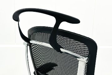 オカムラ コンテッサセコンダ Contessa seconda 2018年製 中古 高機能チェア 中古オフィス家具 ブラックの画像