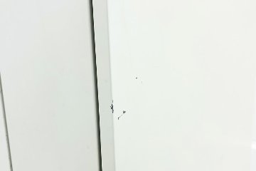 オカムラ FZロッカー 4人用ロッカー スチールロッカー 中古 縦長ロッカー 収納家具 中古オフィス家具 シリンダー錠 900/515/1790の画像