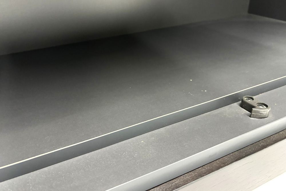 オカムラ ガラス書庫 ガラス書架 収納家具 中古書架 中古オフィス家具 役員収納家具 920/450/1800の画像