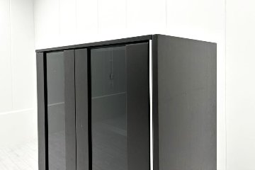 オカムラ ガラス書庫 ガラス書架 収納家具 中古書架 中古オフィス家具 役員収納家具 920/450/1800の画像