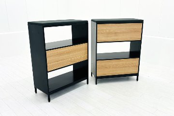 【2台セット】 コクヨ エディア 中古 木目パネル付き オープン書庫 スチールキャビネット 収納家具 中古オフィス家具 ブラック 900/450/1240の画像
