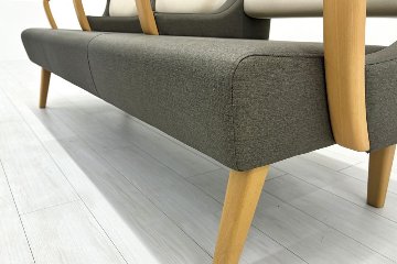 ロビーチェア オリバー oliver 中古 3人掛けチェア ロビーチェア 医療用家具 病院椅子 病院チェア 応接椅子 中古オフィス家具 1770/620/780の画像