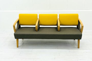 ロビーチェア オリバー oliver 中古 3人掛けチェア 医療用家具 ロビーソファ 病院椅子 病院チェア 応接椅子 中古オフィス家具 1770/620/780の画像