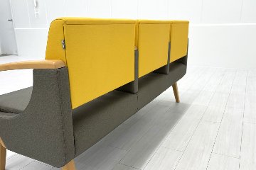 ロビーチェア オリバー oliver 中古 3人掛けチェア 医療用家具 ロビーソファ 病院椅子 病院チェア 応接椅子 中古オフィス家具 1770/620/780の画像