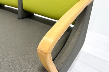 ロビーチェア オリバー oliver 中古 2人掛けチェア ロビーチェア 医療用家具 応接椅子 病院椅子 病院チェア 中古オフィス家具 1200/620/780の画像