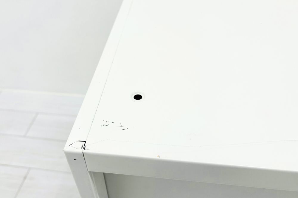 引き違い書庫 スチール スライド書庫 中古 オカムラ 中古キャビネット スチール書庫 中古オフィス家具 ホワイト 900/450/710の画像