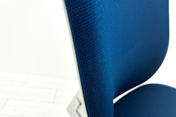 コクヨ ウィザードチェア 肘無 中古 ウィザード2 ローバック 中古オフィス家具 KOKUYO Wizard ブルーの画像