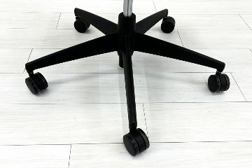 コクヨ ウィザードチェア 肘無 中古 ウィザード2 ローバック 中古オフィス家具 KOKUYO Wizard ブルーの画像