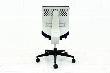 コクヨ ウィザードチェア 肘無 中古 ウィザード2 ローバック 中古オフィス家具 KOKUYO Wizard ブルーの画像