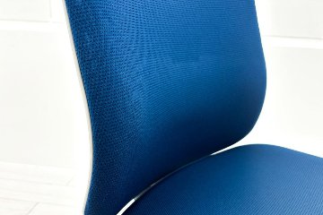 コクヨ ウィザードチェア 肘無 中古 ウィザード2 ローバック 中古オフィス家具 KOKUYO Wizard ブルーの画像