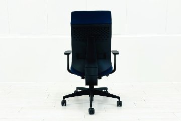 コクヨ ウィザード2 中古 2018年製 ミドルマネージメントチェア ヘッドレスト付 固定肘  中古オフィス家具 KOKUYO ターコイズブルーの画像