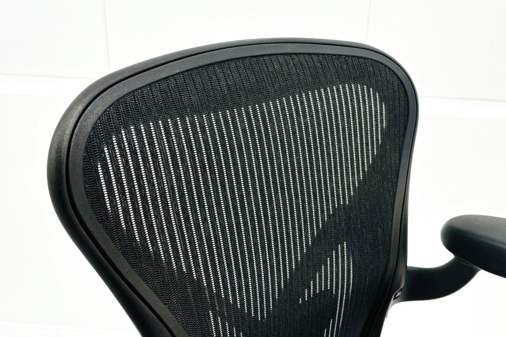 アーロンチェア Aサイズ 中古 フル装備 ポスチャーフィット ハーマンミラー Herman miller Aeron Chair 中古オフィス家具 肘レバーの画像