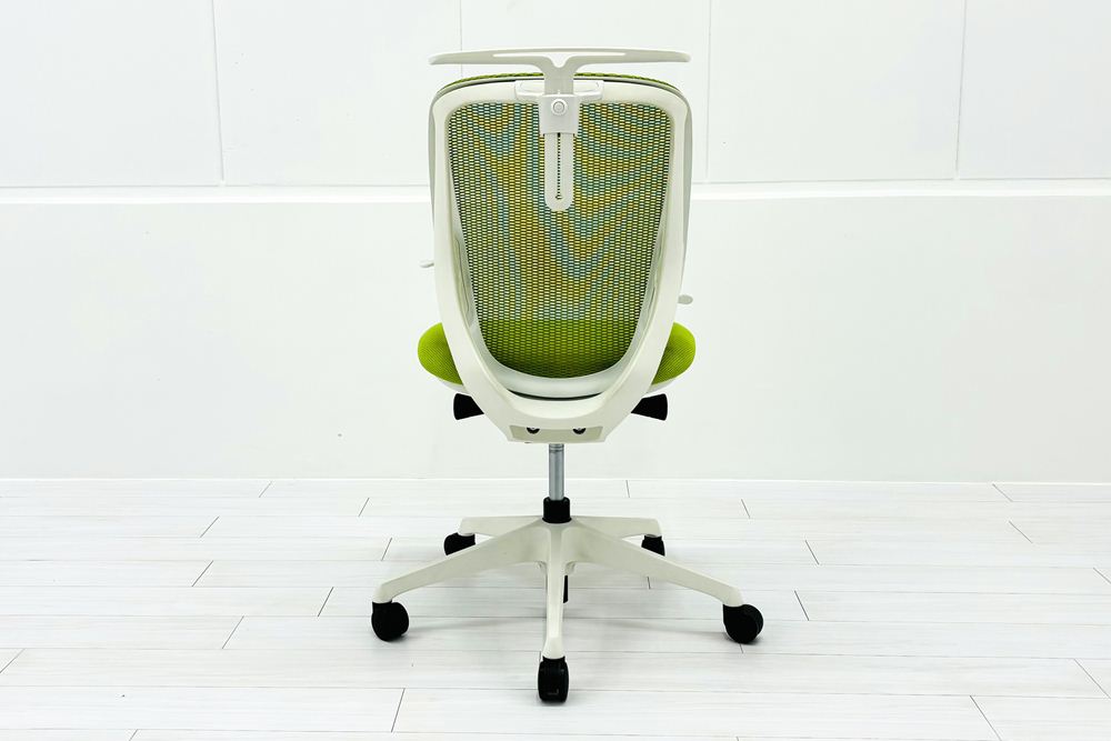 中古オフィスチェア オカムラ シルフィーチェア 中古 2017年製 ローバック 肘無 Sylphy メッシュ 中古オフィス家具 ライムグリーンの画像