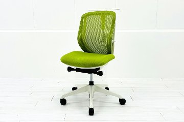 中古オフィスチェア オカムラ シルフィーチェア 中古 2017年製 ローバック 肘無 Sylphy メッシュ 中古オフィス家具 ライムグリーンの画像